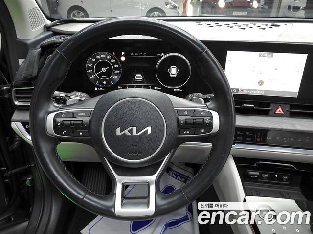 Kia Sportage (V) Gasoline 1.6 Turbo 2WD Signature Gravity 2023 — фото 9