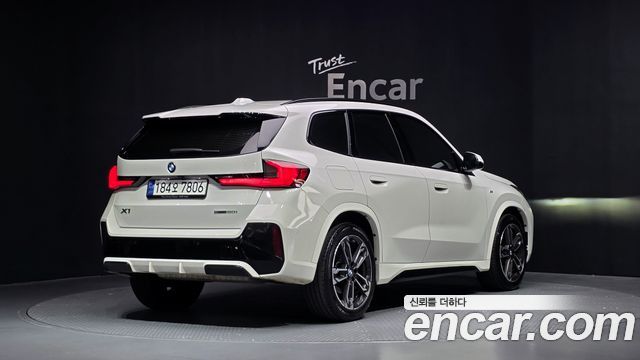 BMW X1 (U11) sDrive 20i M Sport 2023 — фото 2