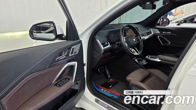 BMW X1 (U11) sDrive 20i M Sport 2023 — фото 10