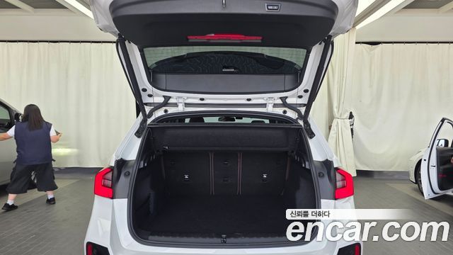 BMW X1 (U11) sDrive 20i M Sport 2023 — фото 20