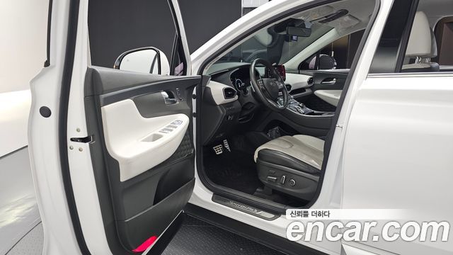Hyundai Santa Fe Diesel 2.2 2WD Calligraphy 2021 — фото 10