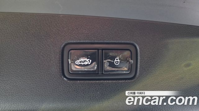 Genesis GV70 2.5T Gasoline AWD 2025 — фото 17
