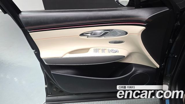 Genesis GV70 2.5T Gasoline AWD 2025 — фото 24