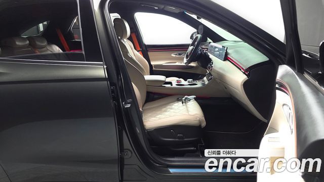 Genesis GV70 2.5T Gasoline AWD 2025 — фото 26
