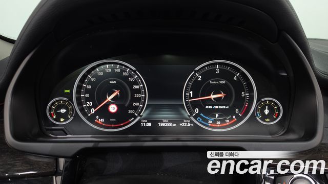 BMW X6 (F16) xDrive 40d 2016 — фото 8