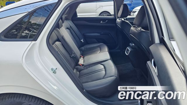 Kia K5 (III) 2.0 Trendy 2022 — фото 16