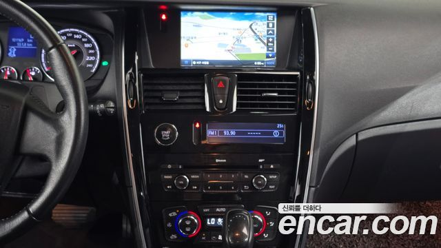 Renault Korea SM7 Nova LPLI 2.0 LPe Disabled 2017 — фото 14