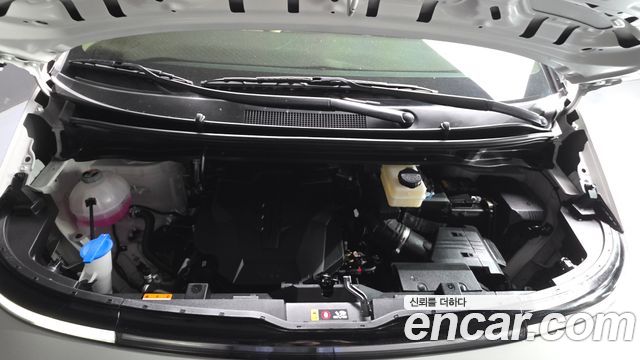 Hyundai Staria L3.5 Tourer 11-Seater Modern 2025 — фото 6