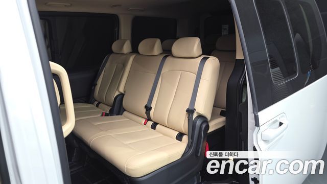 Hyundai Staria L3.5 Tourer 11-Seater Modern 2025 — фото 12