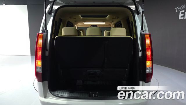 Hyundai Staria L3.5 Tourer 11-Seater Modern 2025 — фото 18