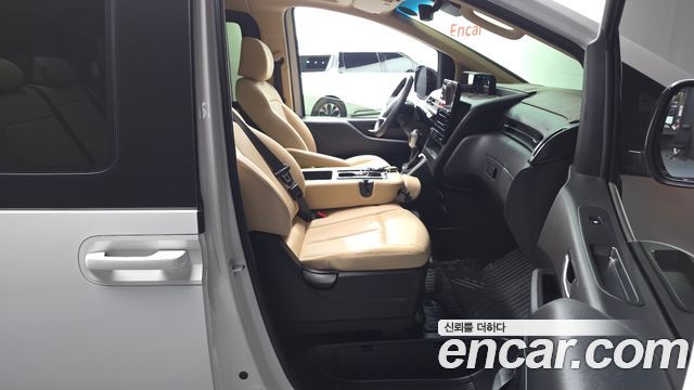 Hyundai Staria L3.5 Tourer 11-Seater Modern 2025 — фото 26
