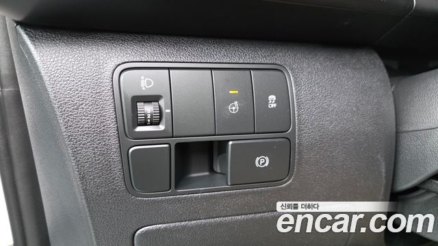 Hyundai Staria L3.5 Tourer 11-Seater Modern 2025 — фото 29