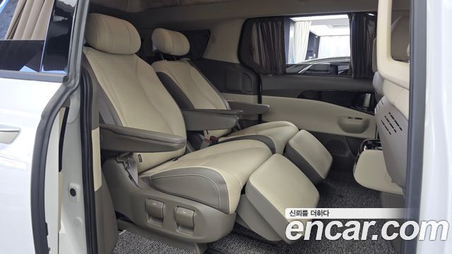 Kia Carnival (IV) HEV 7-Seater Hi Limousine Signature 2025 — фото 12