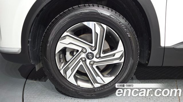 Hyundai Santa Fe Diesel 2.2 2WD Exclusive 2022 — фото 5