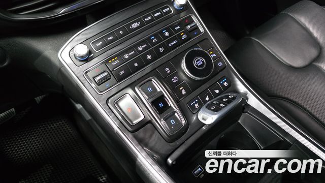 Hyundai Santa Fe Diesel 2.2 2WD Exclusive 2022 — фото 9