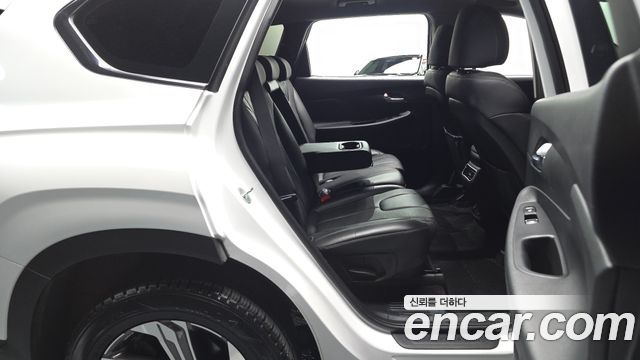 Hyundai Santa Fe Diesel 2.2 2WD Exclusive 2022 — фото 11