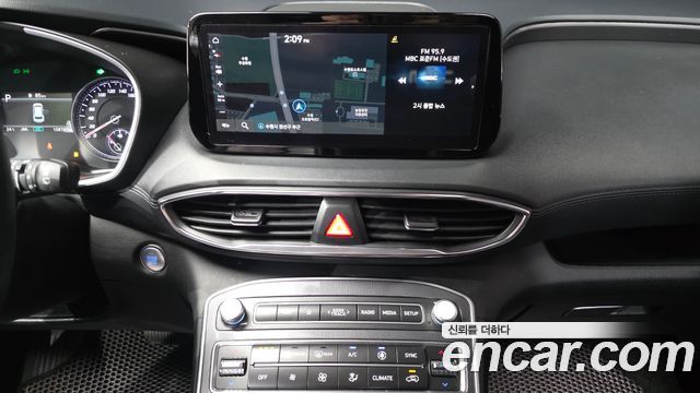 Hyundai Santa Fe Diesel 2.2 2WD Exclusive 2022 — фото 13