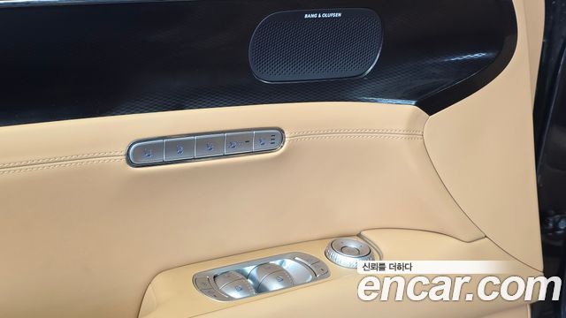 Genesis G90 (RS4) Gasoline 3.5 Turbo AWD 2023 — фото 26