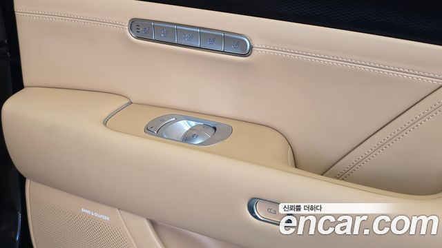 Genesis G90 (RS4) Gasoline 3.5 Turbo AWD 2023 — фото 30