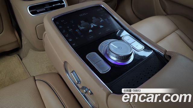 Genesis G90 (RS4) Gasoline 3.5 Turbo AWD 2023 — фото 32