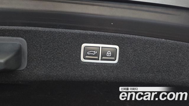 Genesis G90 (RS4) Gasoline 3.5 Turbo AWD 2023 — фото 34