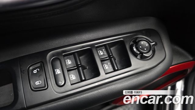 Jeep Renegade 2.0 Diesel Tailhawk AWD 2017 — фото 15