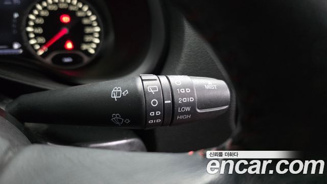Jeep Renegade 2.0 Diesel Tailhawk AWD 2017 — фото 28