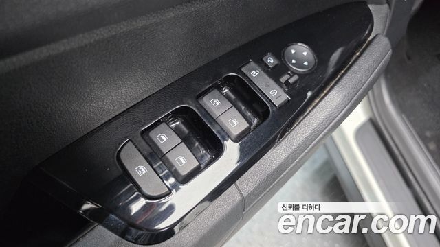 Kia Sportage (V) Gasoline 1.6 Turbo 2WD Prestige 2022 — фото 13