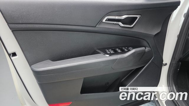 Kia Sportage (V) Gasoline 1.6 Turbo 2WD Prestige 2022 — фото 24