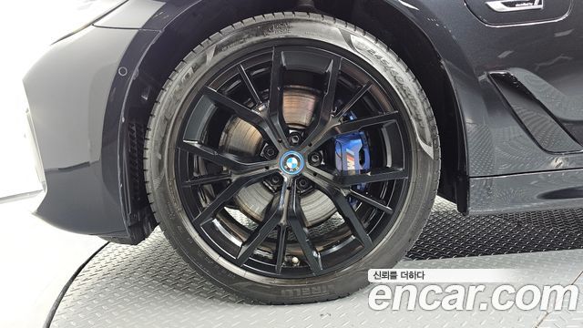 BMW 5 Series (G30) 530e M Sport 2023 — фото 5