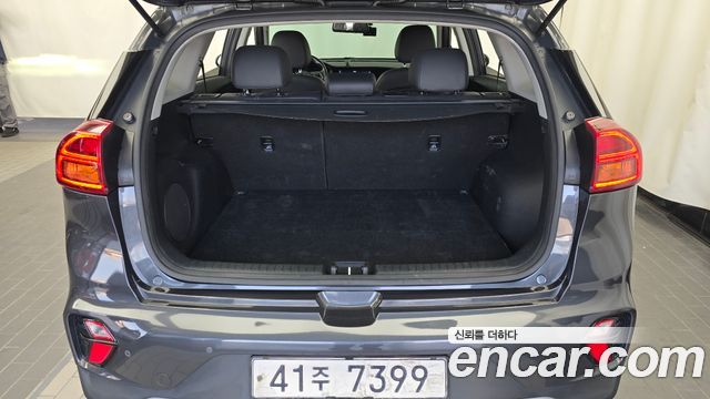 Kia Niro 1.6 HEV Noblesse Special 2020 — фото 20