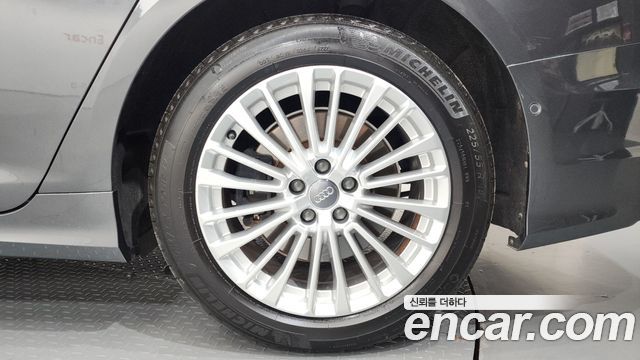 Audi A6 (C8) 45 TFSI Quattro Premium 2020 — фото 21