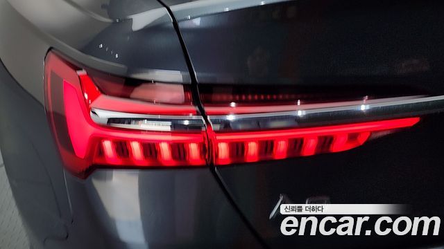 Audi A6 (C8) 45 TFSI Quattro Premium 2020 — фото 23