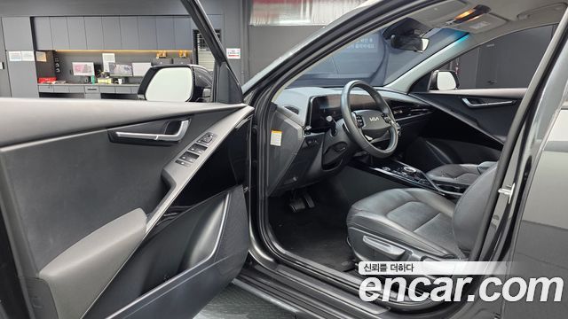 Kia Niro EV Air 2023 — фото 10