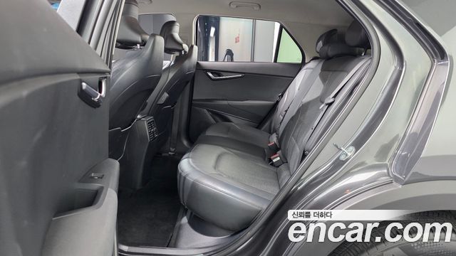 Kia Niro EV Air 2023 — фото 16