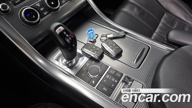 Land Rover Range Rover Sport (II) 3.0 SDV6 AB Dynamic 2016 — фото 9