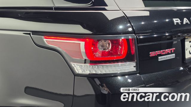 Land Rover Range Rover Sport (II) 3.0 SDV6 AB Dynamic 2016 — фото 23
