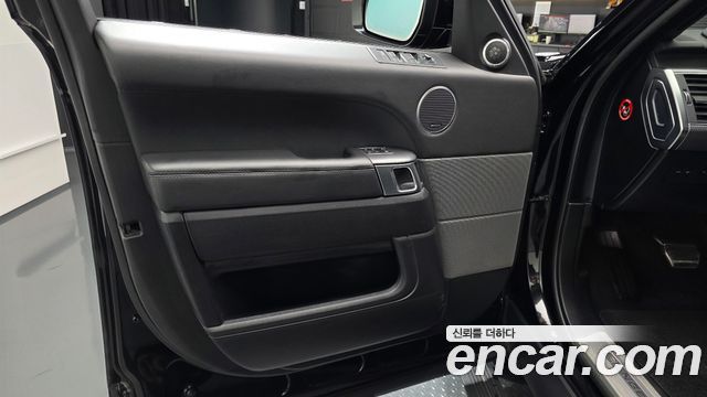 Land Rover Range Rover Sport (II) 3.0 SDV6 AB Dynamic 2016 — фото 24