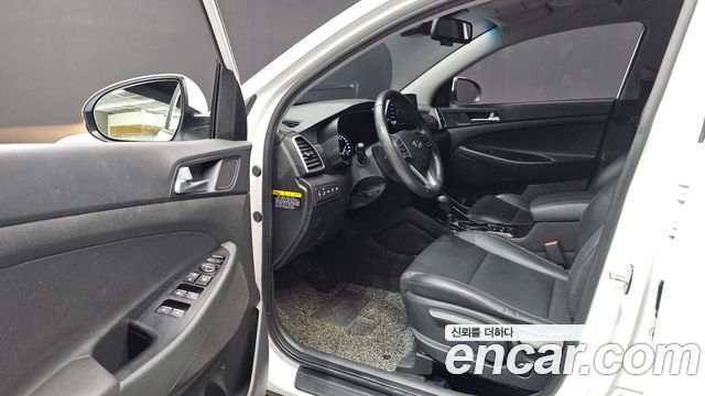 Hyundai Tucson Gasoline 1.6 turbo 2WD Modern 2020 — фото 10