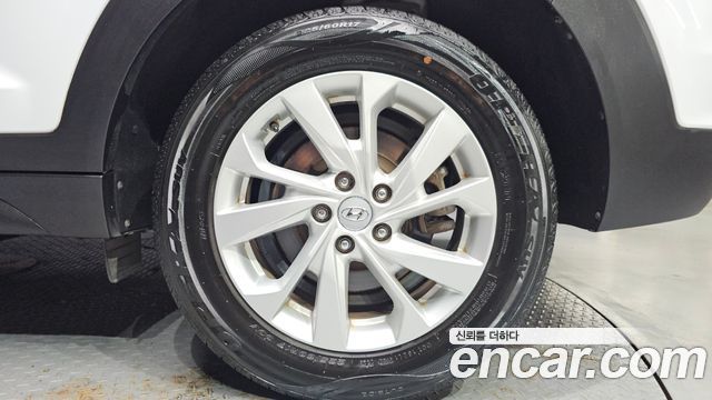 Hyundai Tucson Gasoline 1.6 turbo 2WD Modern 2020 — фото 21