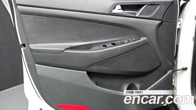 Hyundai Tucson Gasoline 1.6 turbo 2WD Modern 2020 — фото 24