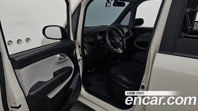 Kia Ray Van 2-Seater Trendy 2024 — фото 10