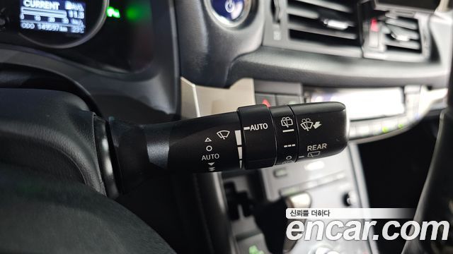 Lexus CT200h 1.8 Supreme ZWA10 2018 — фото 28