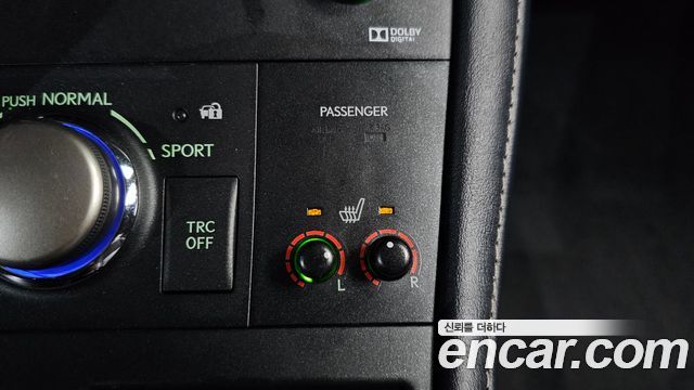 Lexus CT200h 1.8 Supreme ZWA10 2018 — фото 30
