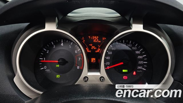 Nissan Juke 1.6 SV F15 2016 — фото 8