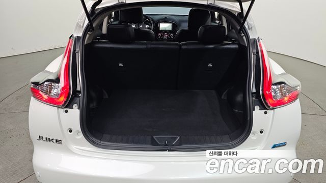 Nissan Juke 1.6 SV F15 2016 — фото 20