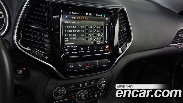 Jeep Cherokee (KL) 2.4 Limited 2WD 2021 — фото 14