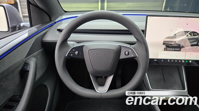 Tesla Model Y Premium Long Range AWD 2026 — фото 13