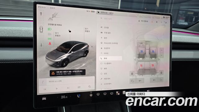 Tesla Model Y Premium Long Range AWD 2026 — фото 17