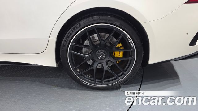 Mercedes-Benz AMG GT 4Door 43 4MATIC+ Dynamic 2023 — фото 21